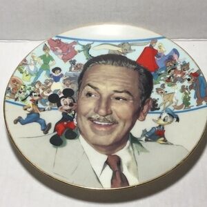 Walt Disney 85th Anniversary Plate  4403 of 25,000